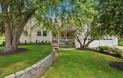 2484 Robbins Ct., Washington, IA 52353