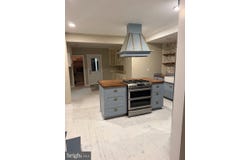 4 11TH Avenue, BROOKLYN, MD 21225