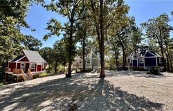 9 Bent Road, Rocky Mount, MO 65072