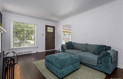 21156 Manchester Boulevard, Harper Woods, MI 48225