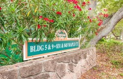 845 MAPLE Court, DUNEDIN, FL 34698
