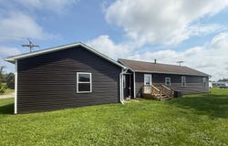 709 W Lafayette, Olney, IL 62450