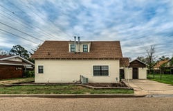 110 NE 3rd St, Tulia, TX 79088
