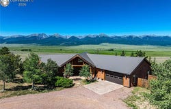 152 Howe Road, Westcliffe, CO 81252