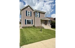 910 Edgington Avenue, Eldora, IA 50627