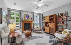42 Pentire Cir, IowaCity, IA 52245
