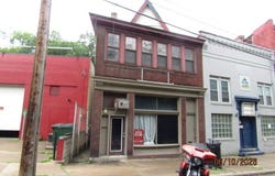 3141 Brighton Rd, Woods Run, PA 15212