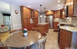 50 Carriage Dr Extension, Clinton, CT 06413