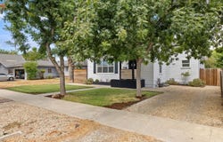 224 E 10th Street, Hanford, CA 93230