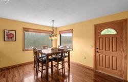 3915 MASSEE GRADE Rd, HoodRiver, OR 97031