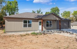 215 Mccann Road, Powersite, MO 65731
