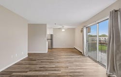2800 Hillsboro Avenue N, New Hope, MN 55427