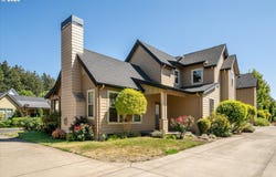 360 MIA Ln, Eugene, OR 97401