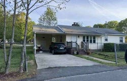 315 S Myrtle School Rd, Gastonia, NC 28052