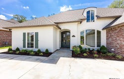 13348 Williamsburg Ave, Walker, LA 70785