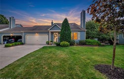 19 Pond Drive, Rocky River, OH 44116