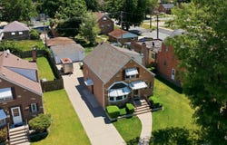 2541 S 14th Avenue, Broadview, IL 60155