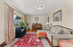 2813 N Stone St, Spokane, WA 99207