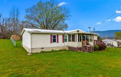 242 Cowan Lane, LaFollette, TN 37766
