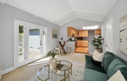 5752 Cold Water Dr, Castro Valley, CA 94552