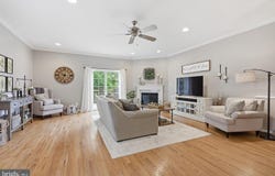 121 PUMPKIN PATCH Lane, HOCKESSIN, DE 19707