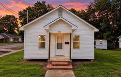 601 N Lamar Street, Abbeville, LA 70510