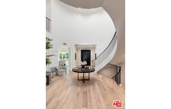 722 N Camden Dr, Beverly Hills, CA 90210