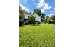 142 Center Ave, Wheeling, WV 26003