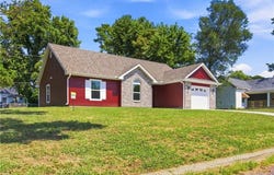 1207 E 11TH Street, Sedalia, MO 65301