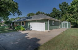1804 S 14th Avenue, Ozark, MO 65721