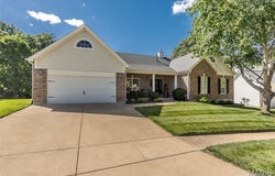 573 Castle Ridge Drive, Ballwin, MO 63021