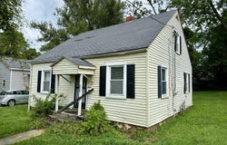 303 Seminary St, Carrollton, KY 41008