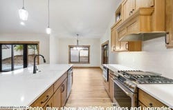 957 E STEEPLE CHASE Rd, Hayden, ID 83835