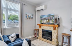 1245 Graves Harbor Trl, Huddleston, VA 24104