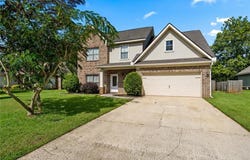 8813 Bainbridge Drive, Daphne, AL 36526