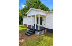 215 Lake Front Road, Inman, SC 29349