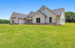 131 Maney Drive, Statham, GA 30666