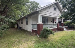 129 E 11th Ave, Hutchinson, KS 67501