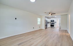 609 N 8th St, Enid, OK 73701