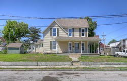 813 Lyon Street, Carthage, MO 64836