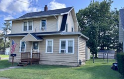 111 Arden Park Avenue, Sturgis, MI 49091