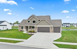 2112 Custer Drive, Garrett, IN 46738
