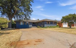 113 Sumner Drive, Altus, OK 73521