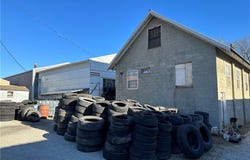 123 N Main Street, Windsor, MO 65360
