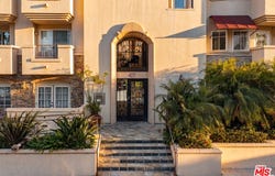 4237 Longridge Ave, Studio City, CA 91604