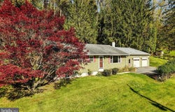 1712 FRIEDENSBURG Road, READING, PA 19606