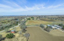 333 Quail Run Rd, Martindale, TX 78655