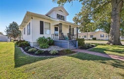 301 E 2nd Street, O'Fallon, IL 62269