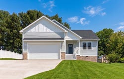 116 FOX HILL DR, Staunton, VA 24401