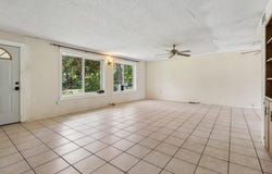 162 Indian Oak Dr, Bastrop, TX 78602